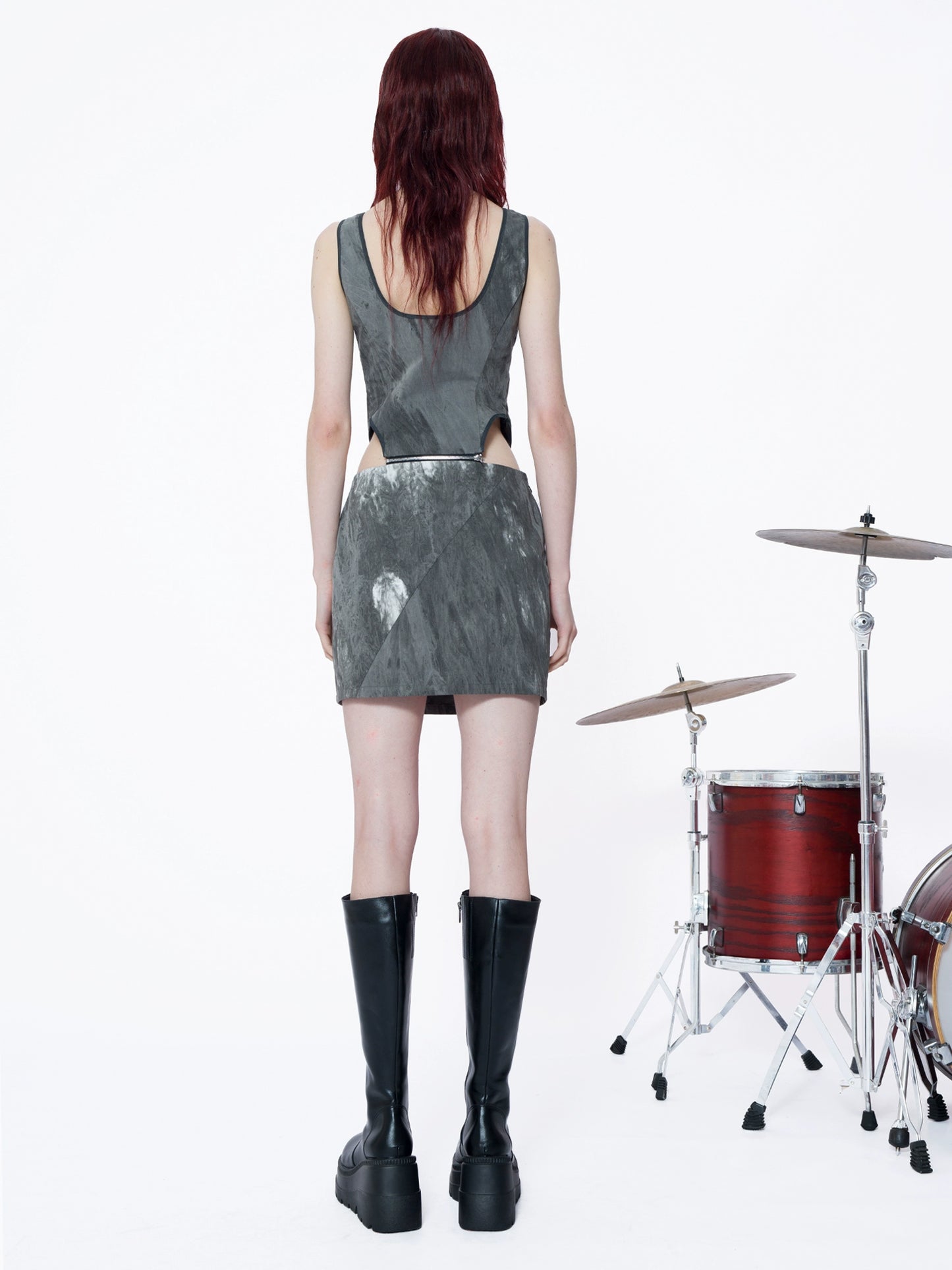 "কনফিডেন্ট" দুটি পরিধান স্কার্ট "আত্মবিশ্বাসী" বিচ্ছিন্ন সেট স্কার্ট