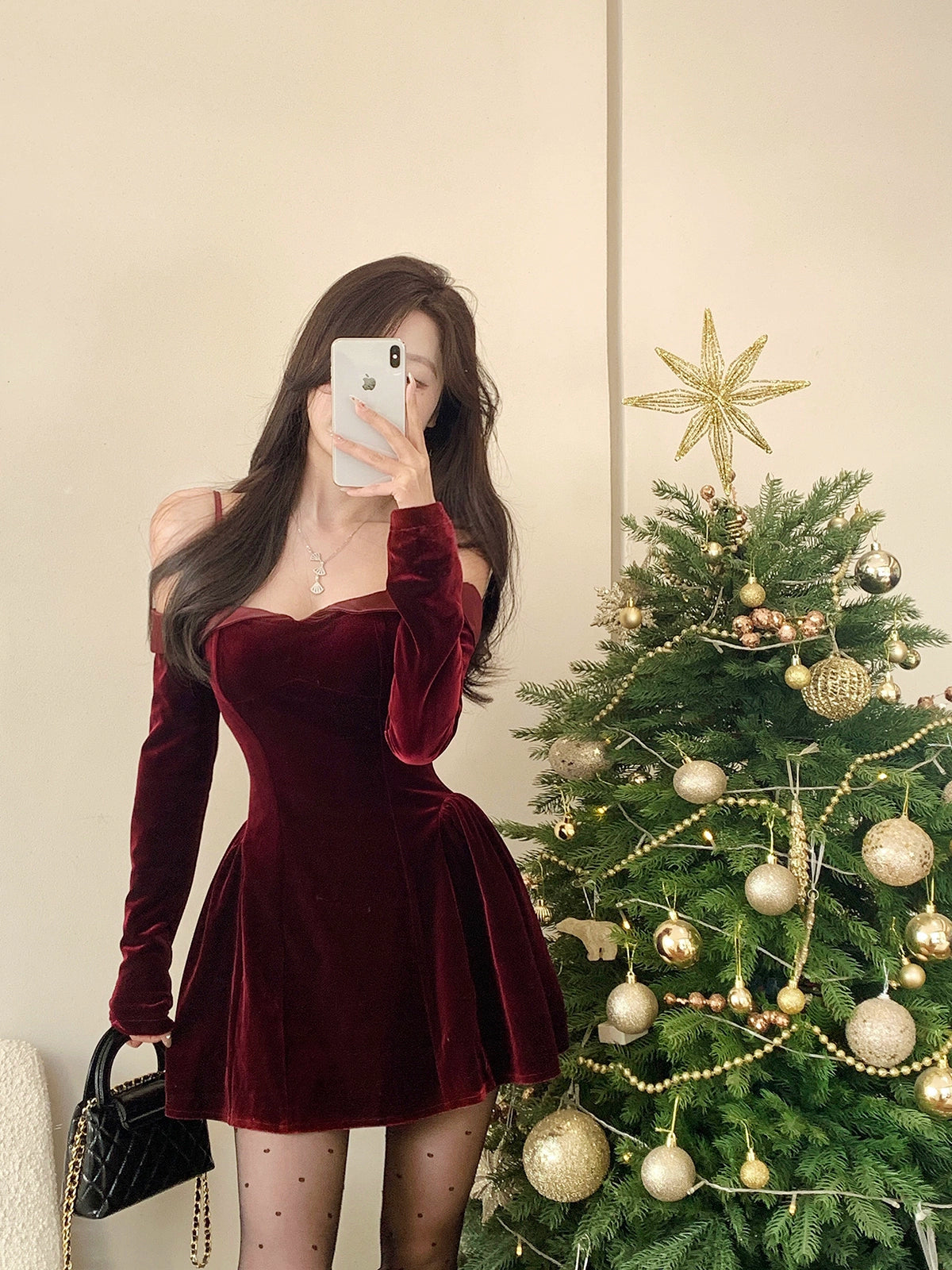 Red velvet dress “Sharon Rose” Red velvet dress “Sharon Rose”