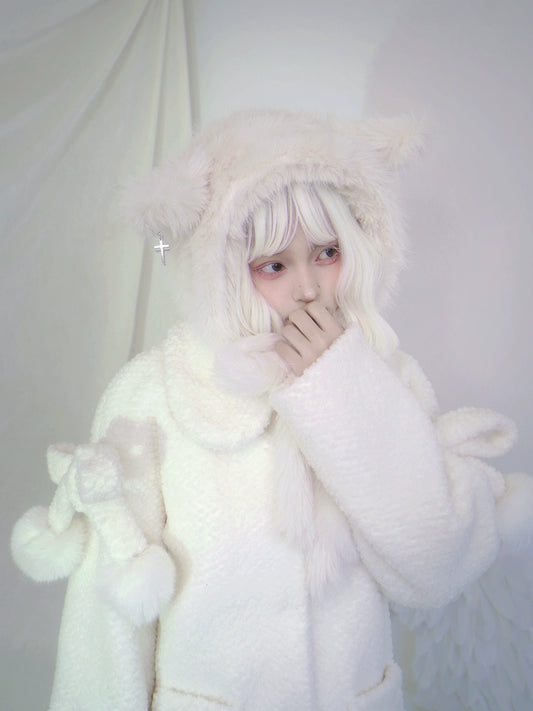 معطف الصوف الكرز