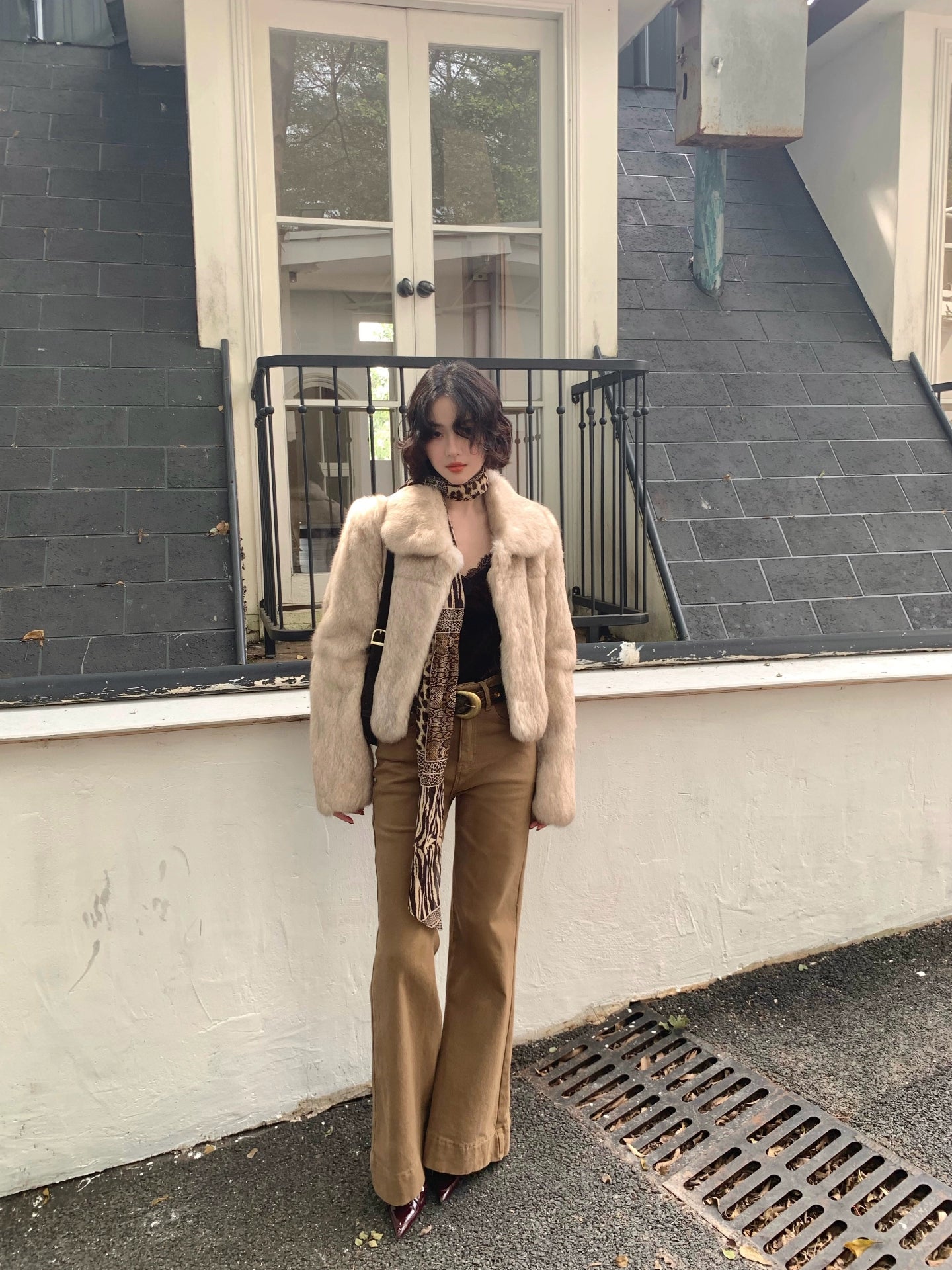 Lapel Eco-Fur Jacket – Hong Kong Retro Autumn/Winter Statement Piece