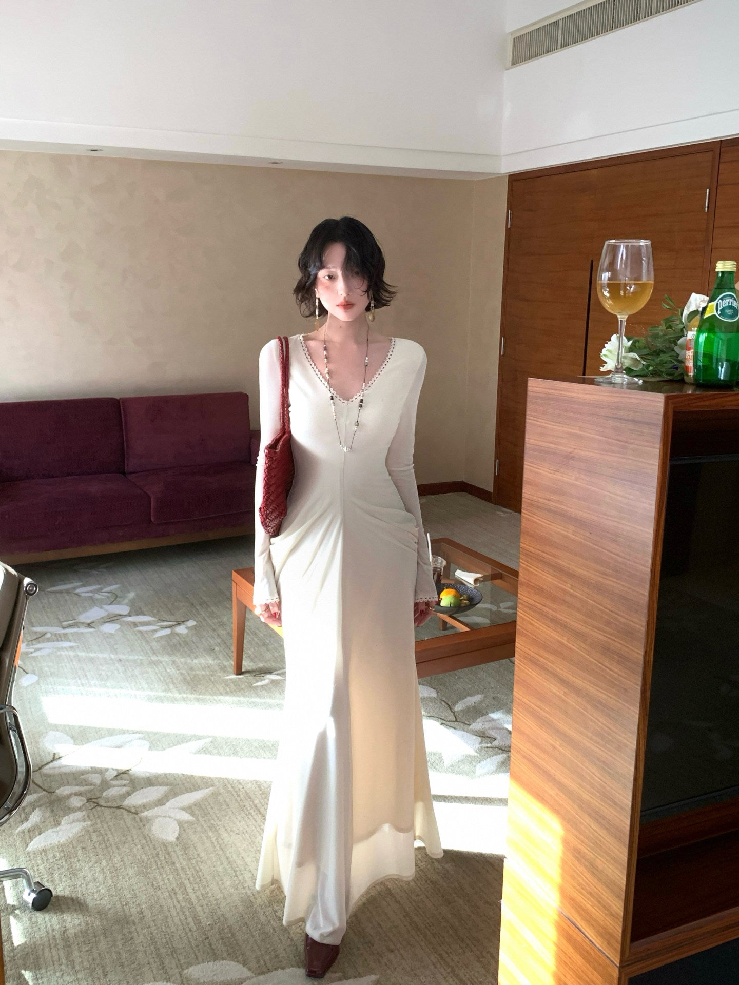 Moon White Light Waist-Tucked Knit Dress
