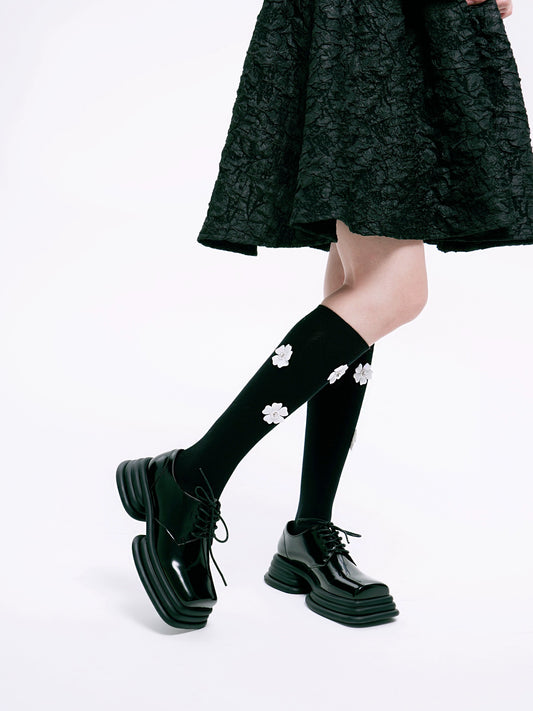 Black and White Floral Socks - Non Returnable