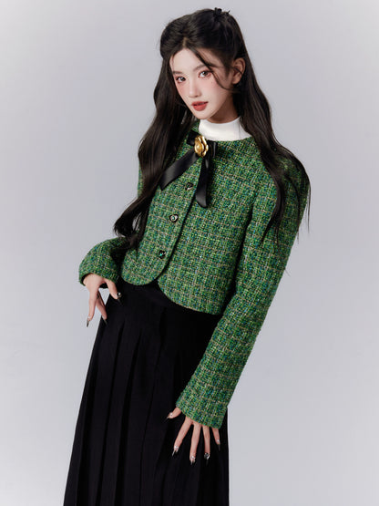 Magi's Gift: Gem Button Green Fragrant Short Coat