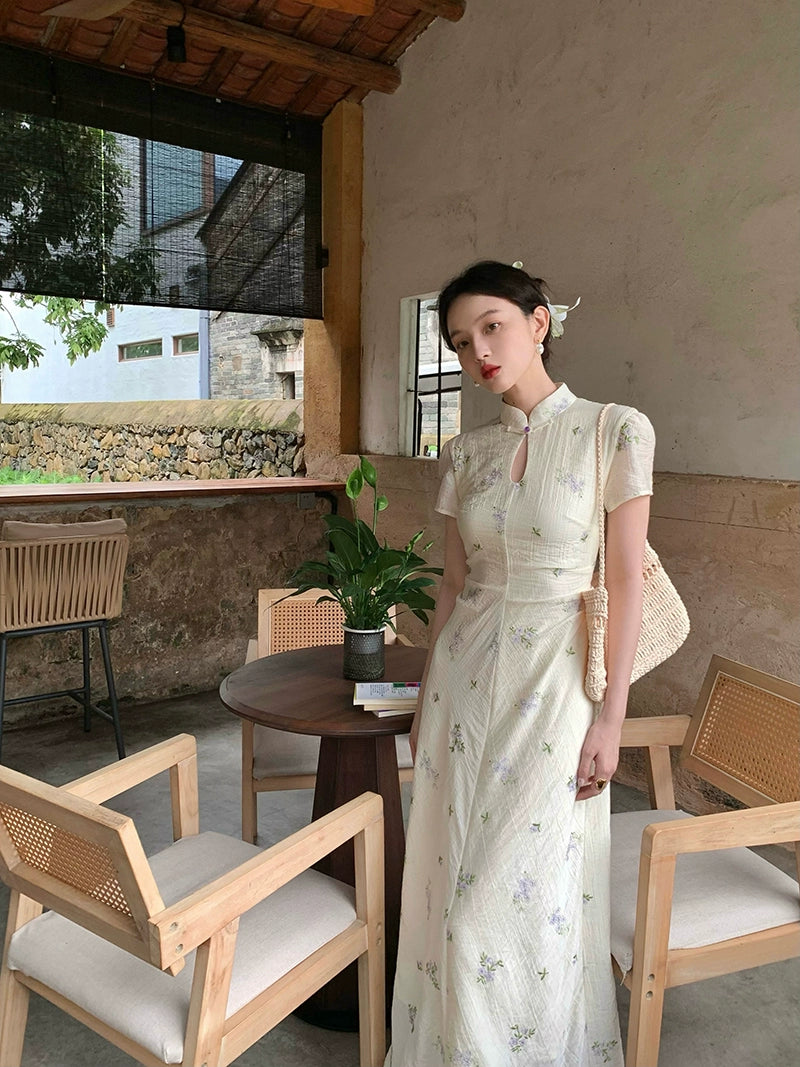 Disc Buckle Collar Embroidered Cheongsam Dress