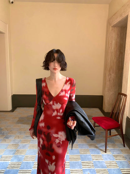 Autumn Brew Printed V-Neck Tea Dress – Hong Kong Retro Fall Edition