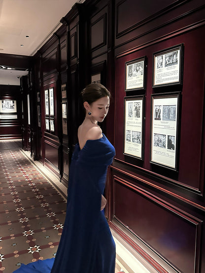 French Couture One-Shoulder Dress – Elegant Blue Satin Evening Gown