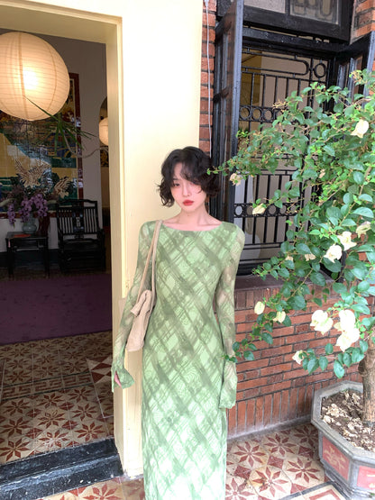 Diamond Blossom Plaid Maxi Dress