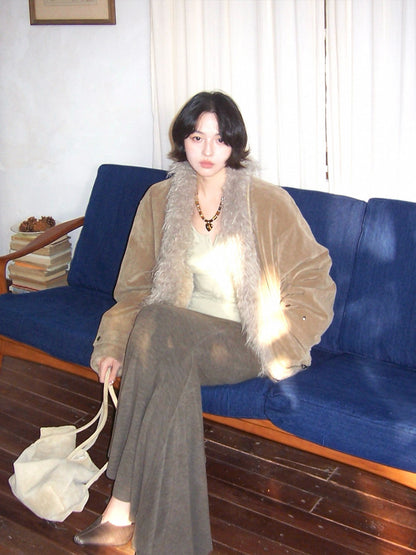 Qiu Shan Mu Dong Suede Coat with Fur Collar