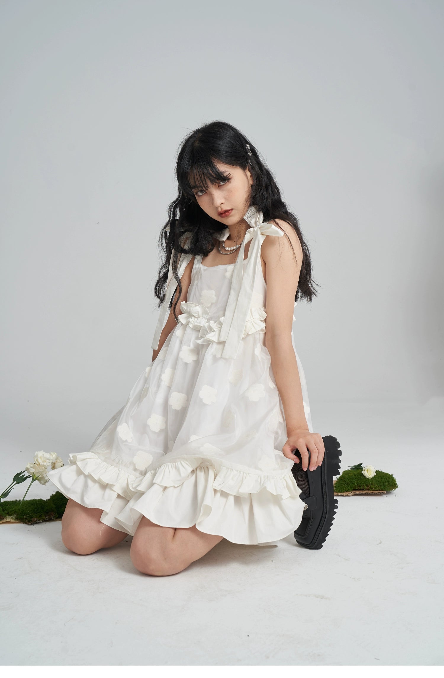 Sweetheart White Picnic Dress
