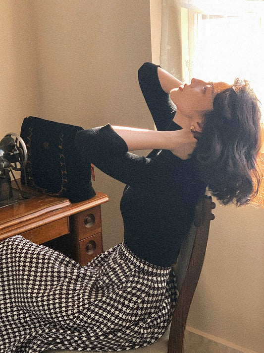 Turtleneck Fitted Knit Top – Classic Long Sleeve Base Layer