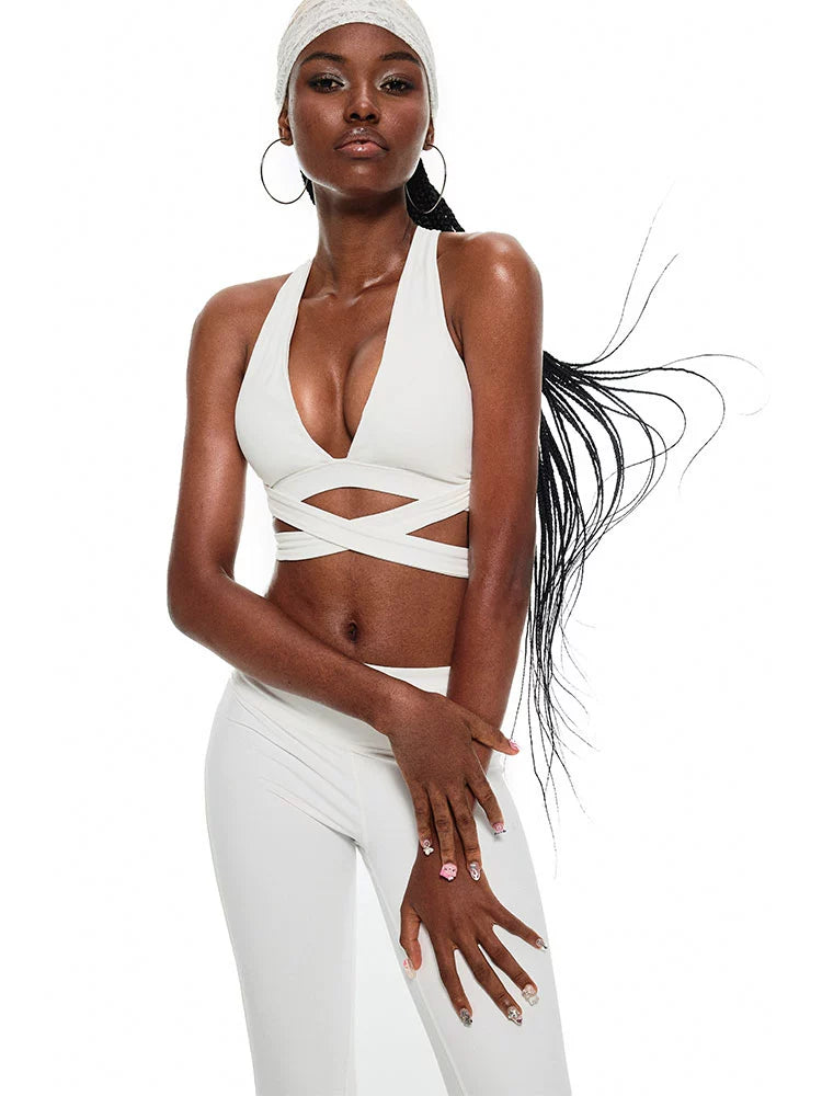 Strappy Halterneck Sports Corset – Soft Skin-Friendly Top with Built-in Pads