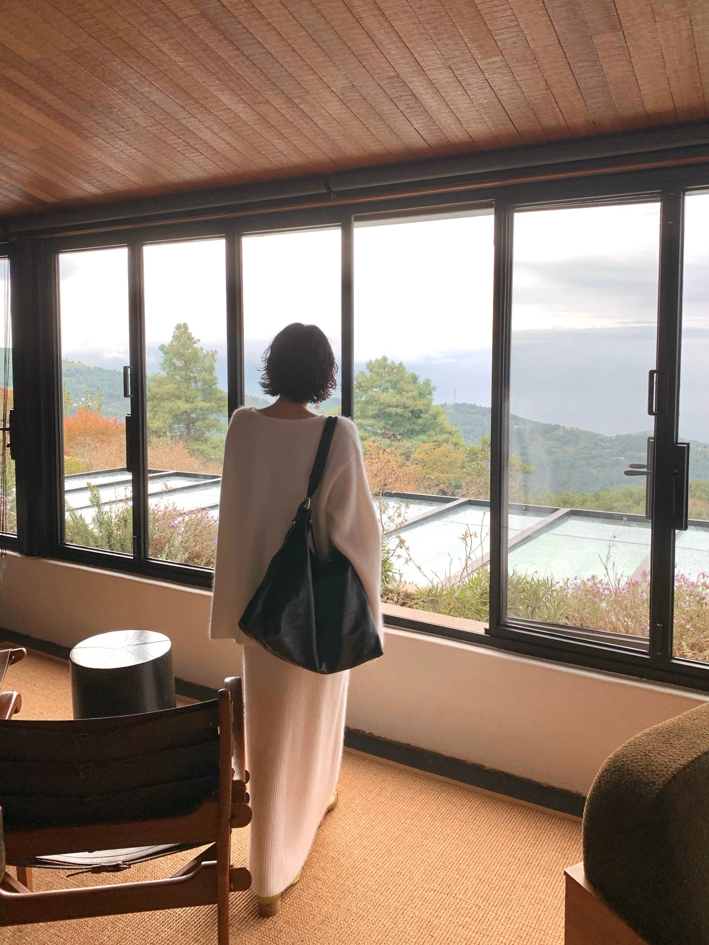 Raccoon Wool-Blend High-Waisted Knit Skirt – Hong Kong Retro Winter