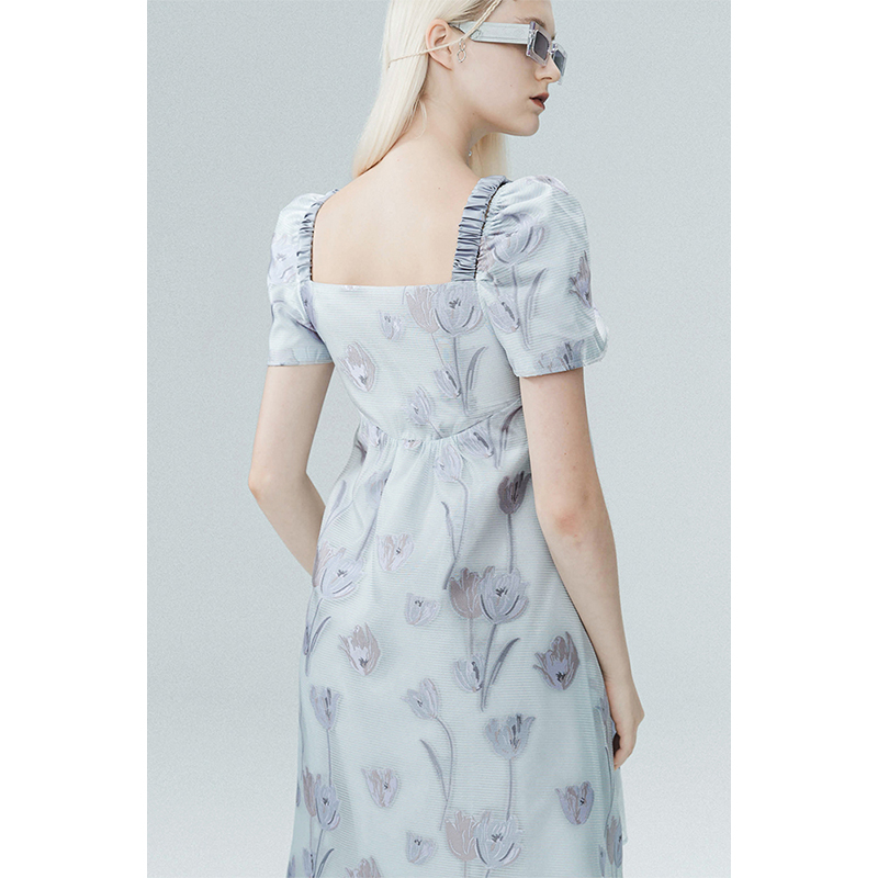 Robe de poupée à col carré à imprimé fleur de créateur