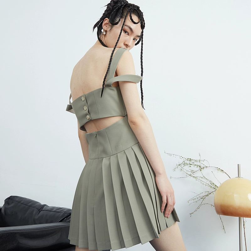 Hollow Pleated Hanging Strap Dress