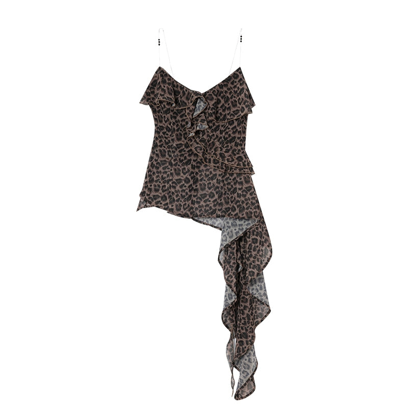 Concert Wear: Leopard Print Sleeveless V-Neck Top