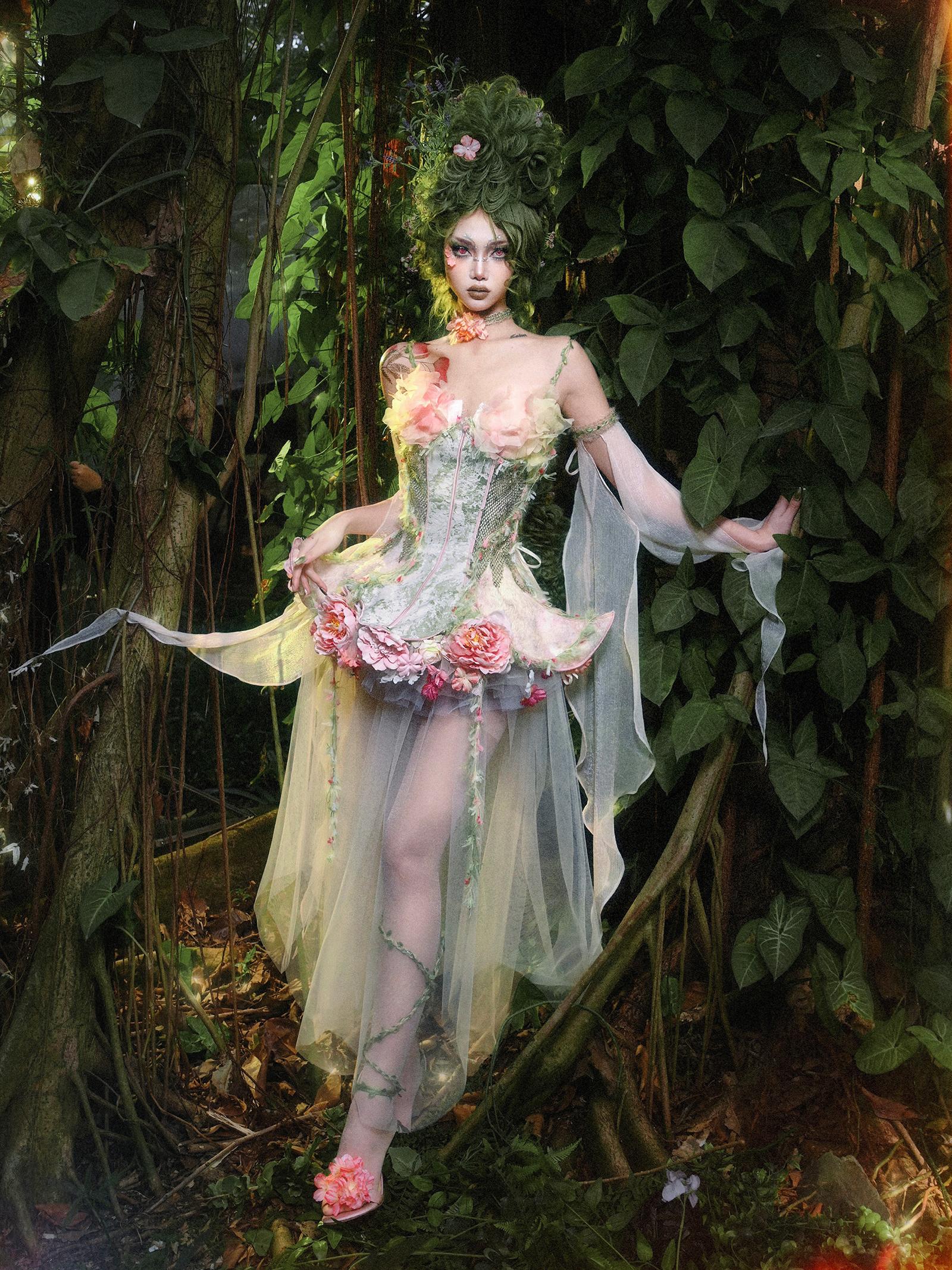 Forest fairy-style fishbone corset dress