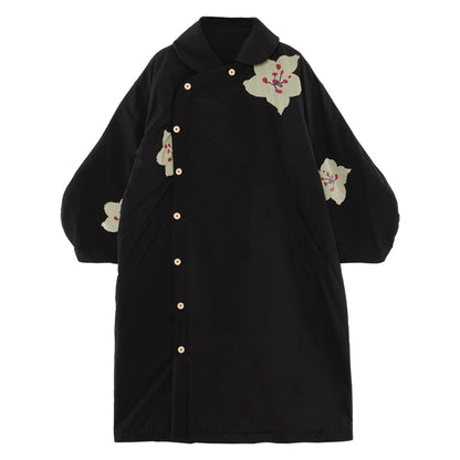 Stampa Sakura: cappotto di cotone sciolto nero