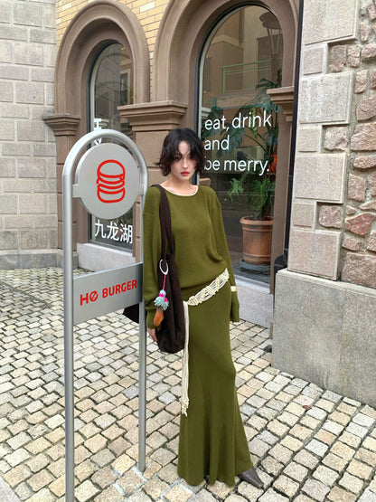 High-Waisted Mermaid Midi Skirt – Hong Kong Retro Autumn/Winter Elegance