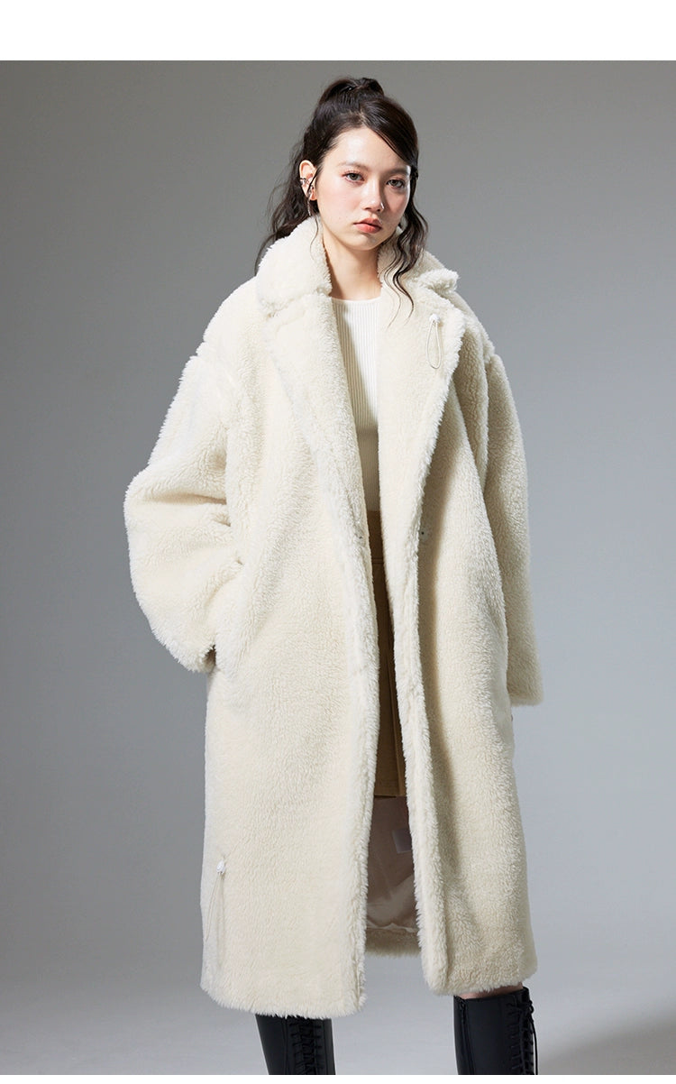 Teddy Bear - Mid-Length Lamb Hair Coat