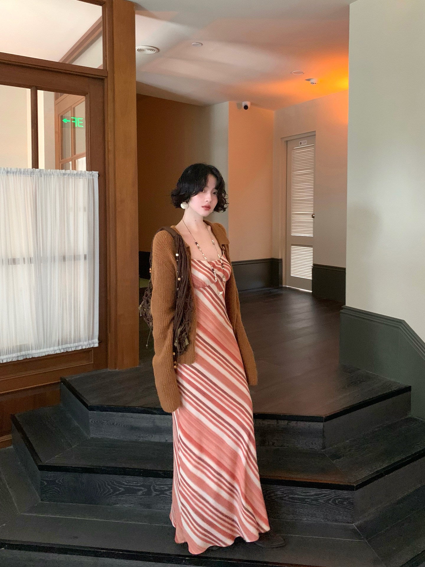 Caramel Rum Single-Breasted Knit Cardigan – French Retro Autumn Essential