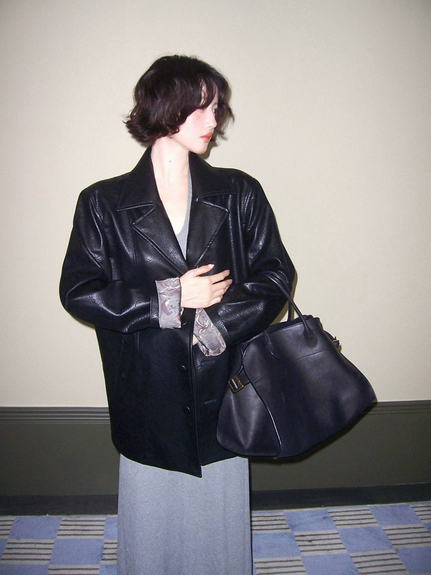 Eco-Leather Loose Silhouette Jacket – Hong Kong Retro Autumn Modern Look