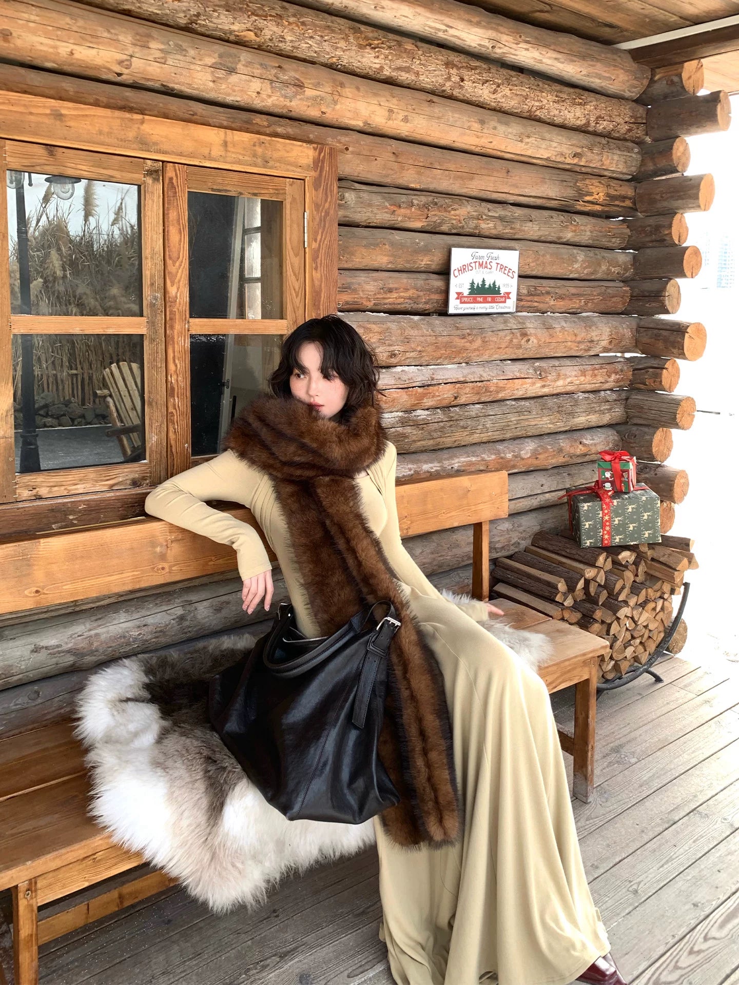 2025 Hong Kong Style Retro Winter Thickened Long Fur Eco-friendly Scarf