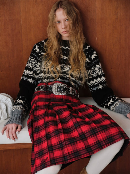 Pleated Long A-Line Skirt – Front & Back Design for Fall/Winter