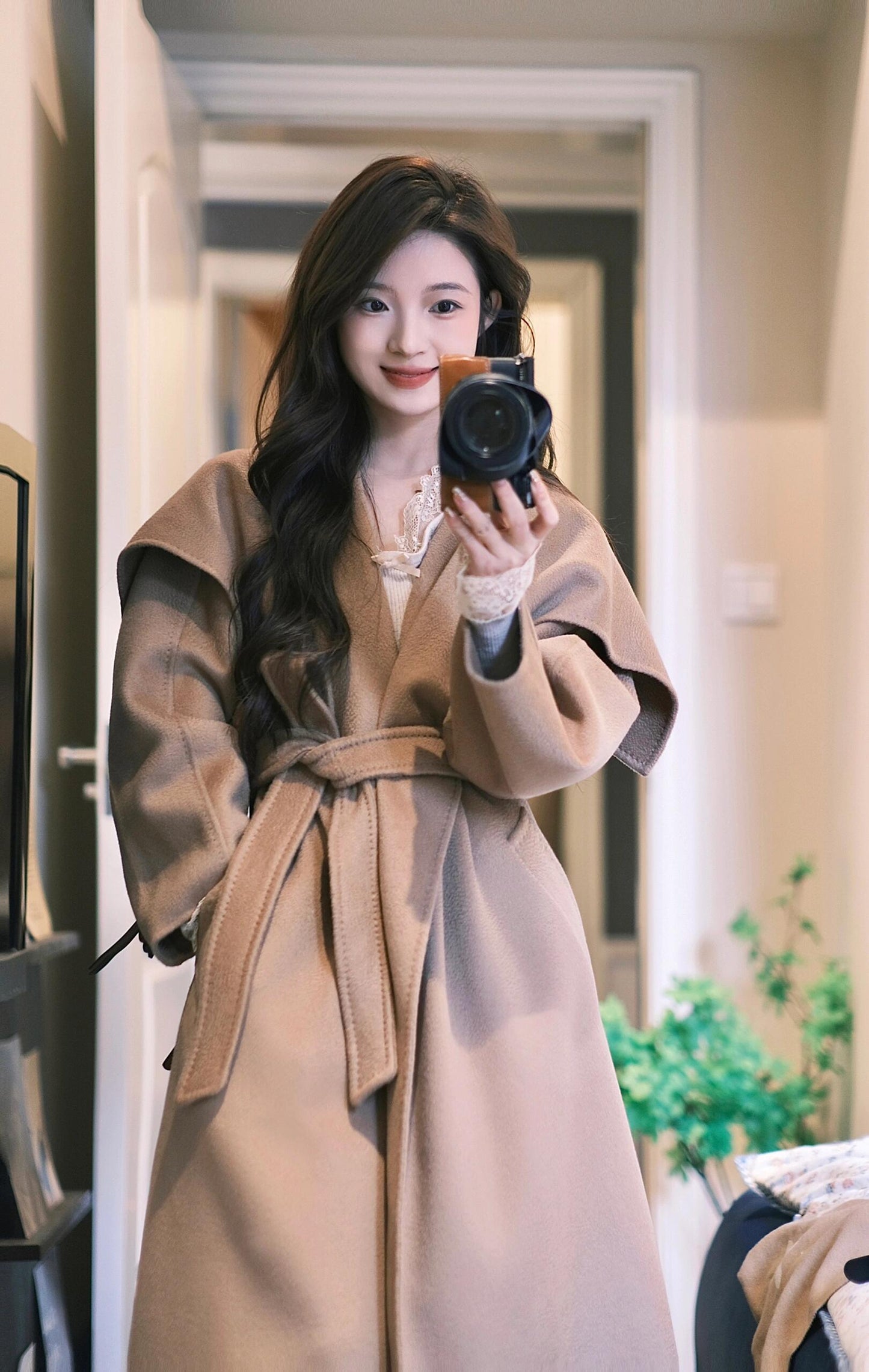 Camel Double-Sided Cashmere Coat – Hepburn-Style Mid-Length Woolen Elegance