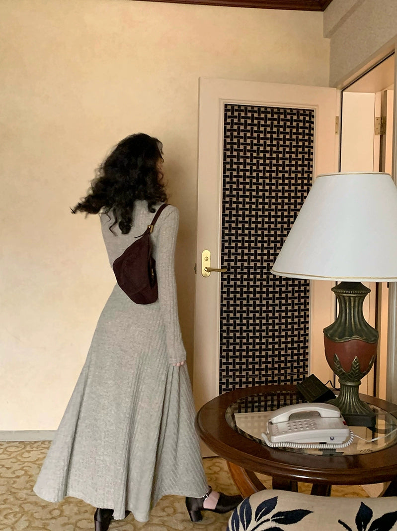 Velvet V-Neck Knit Mid-Length Dress – Korean Retro Winter Elegance