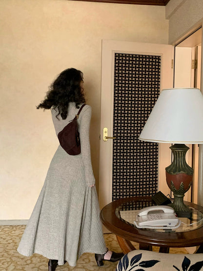 Velvet V-Neck Knit Mid-Length Dress – Korean Retro Winter Elegance