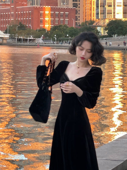 Square-Neck Velvet Long Sleeve Slit Dress – French Retro Winter Style