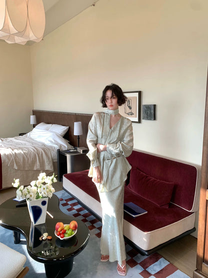 Azure Silk Tencel Shirt & Fishtail Skirt Set – Hong Kong Retro Autumn