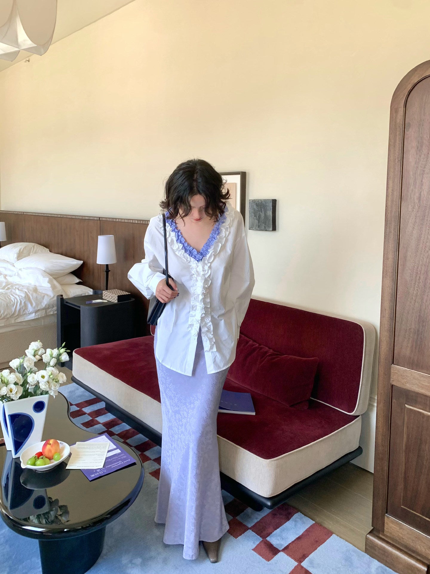 French Retro Color-Block Faux Two-Piece Lace V-Neck Shirt – Autumn Style