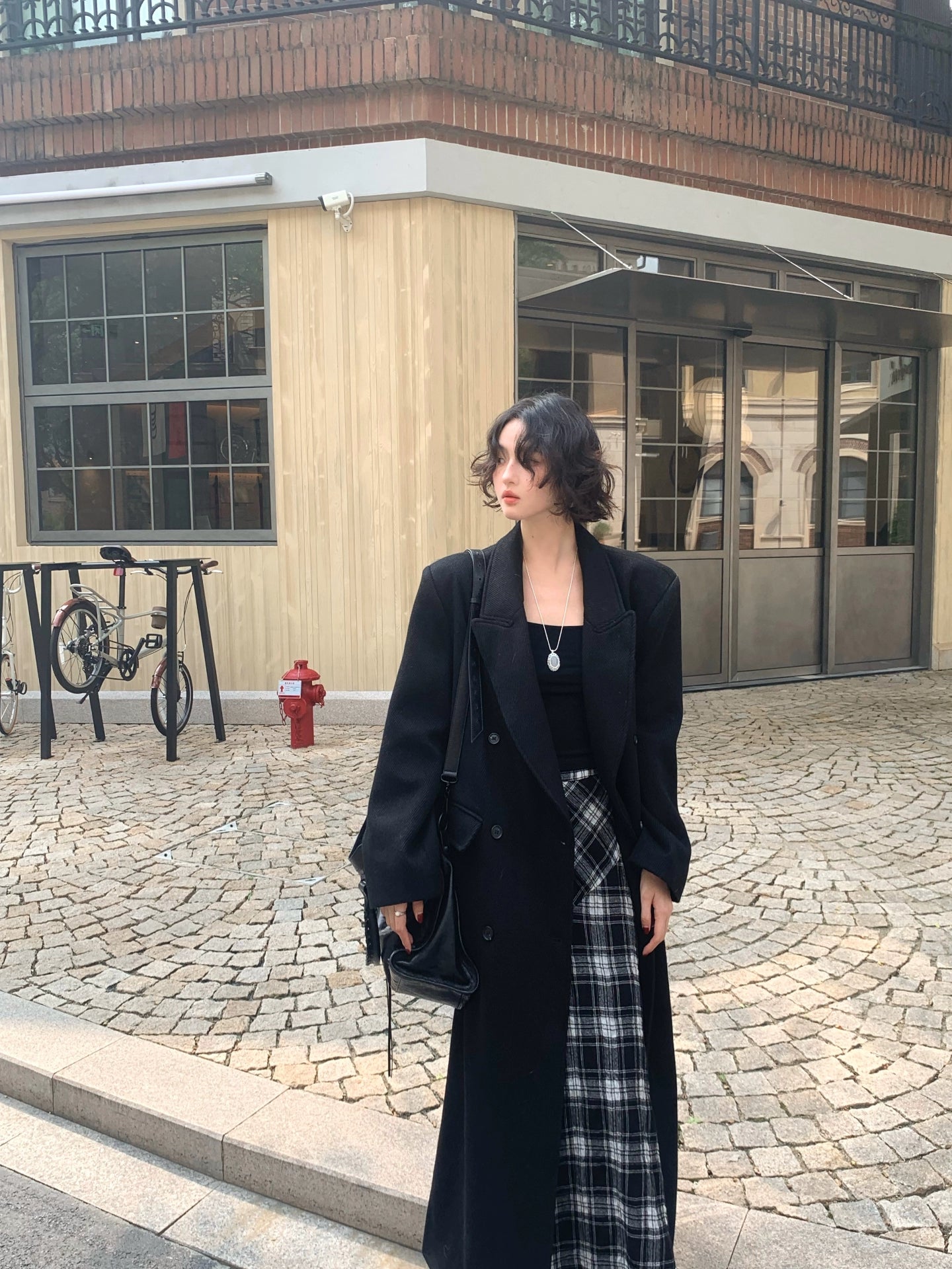 Black Wool-Blend Jacket – Minimal Hong Kong Retro Fall/Winter Style