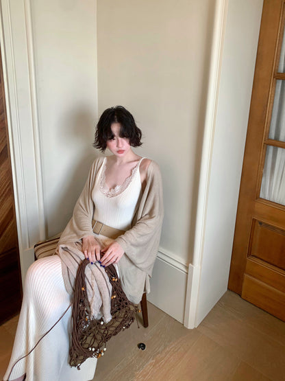 French Retro Lace Patchwork V-Neck Camisole – Autumn Sleeveless Base Layer