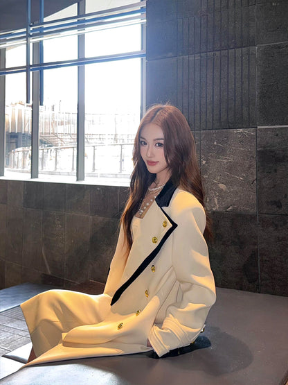 Luxe Suit Coat – High-End Midi-Length Double-Breasted Silhouette