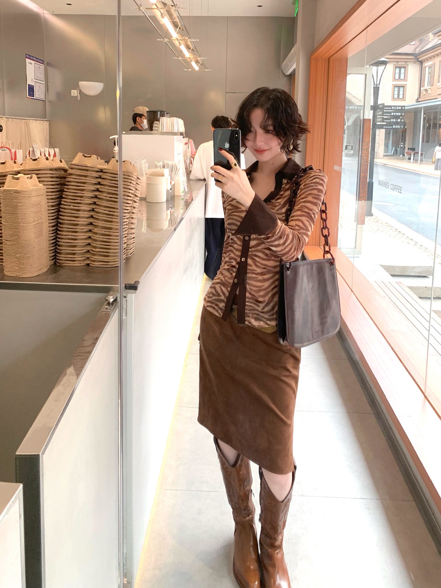 Beast Print Zebra Slim-Waist Shirt – Hong Kong Retro Autumn Bold Look