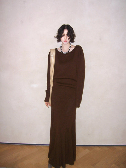 Wine Noon Hong Kong Retro  Crew Neck Knit Top