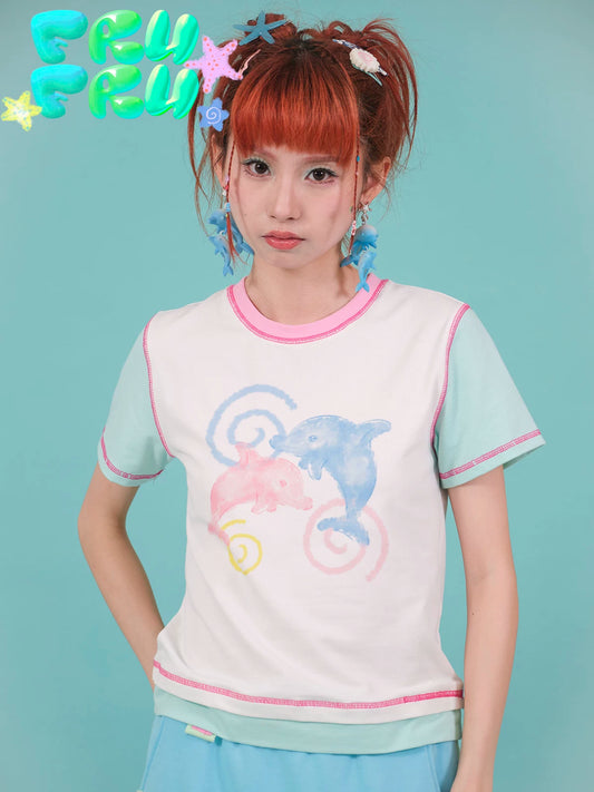 Gulu Store Original Cute Summer White and Blue Colorblock Dolphin Cropped Top with Cartoon Illustration Women's T-Shirt