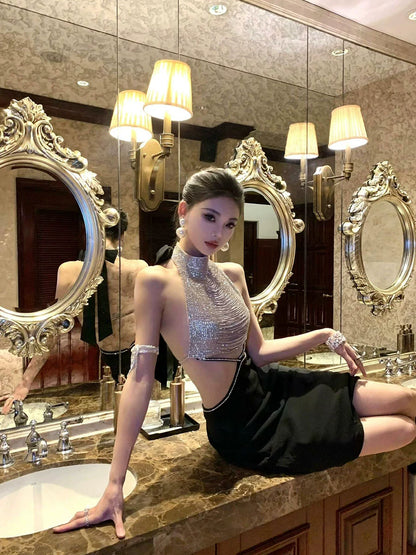 Diamond-Encrusted Fishtail Halterneck Dress – Luxe Temperament for Special Events