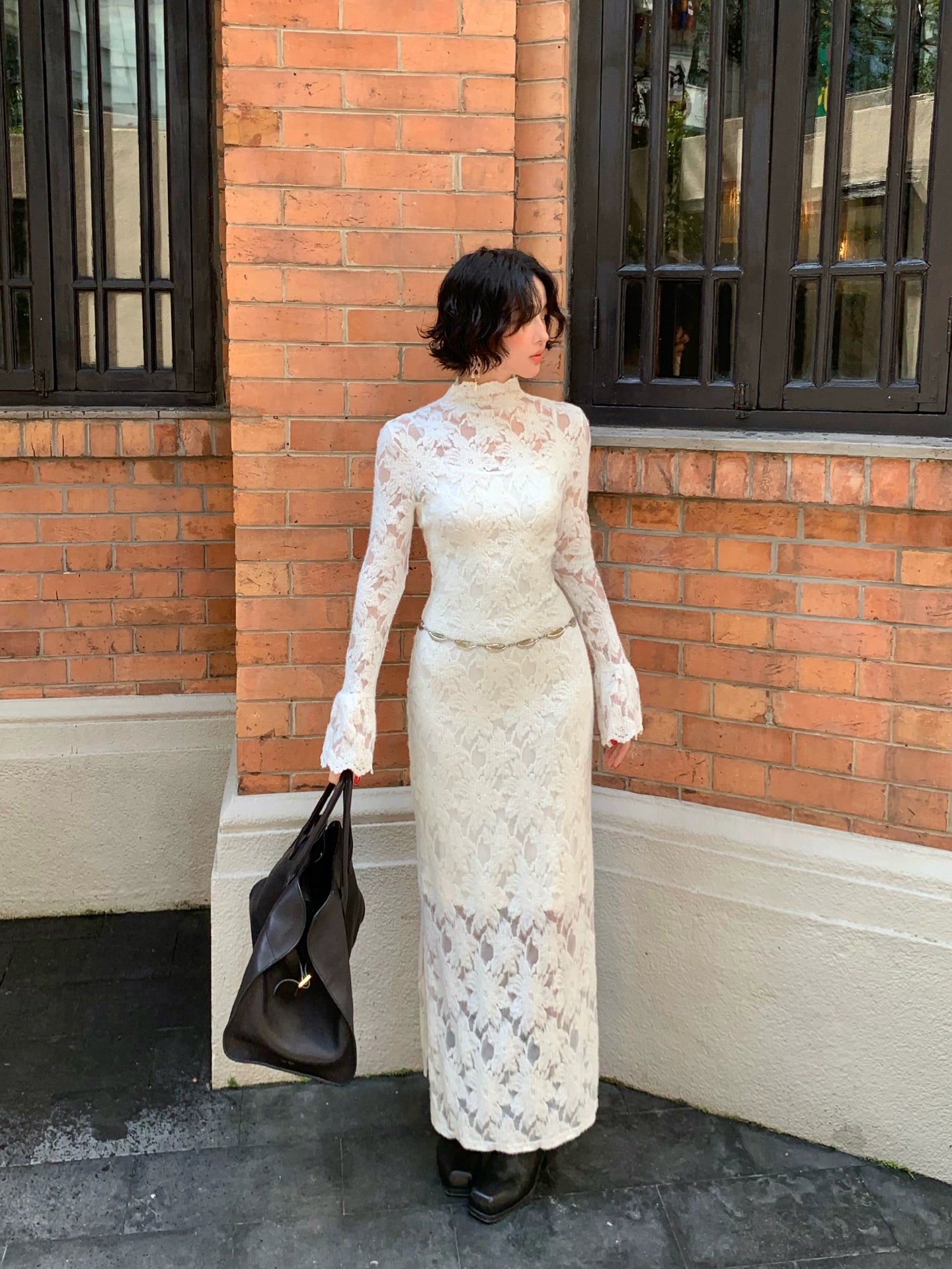 Moonlight Gauze High-Neck Elegant Lace Maxi Dress – French Retro Autumn