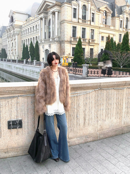 Elegant Long Eco Fur Coat – Relaxed Fit & Cozy Warmth