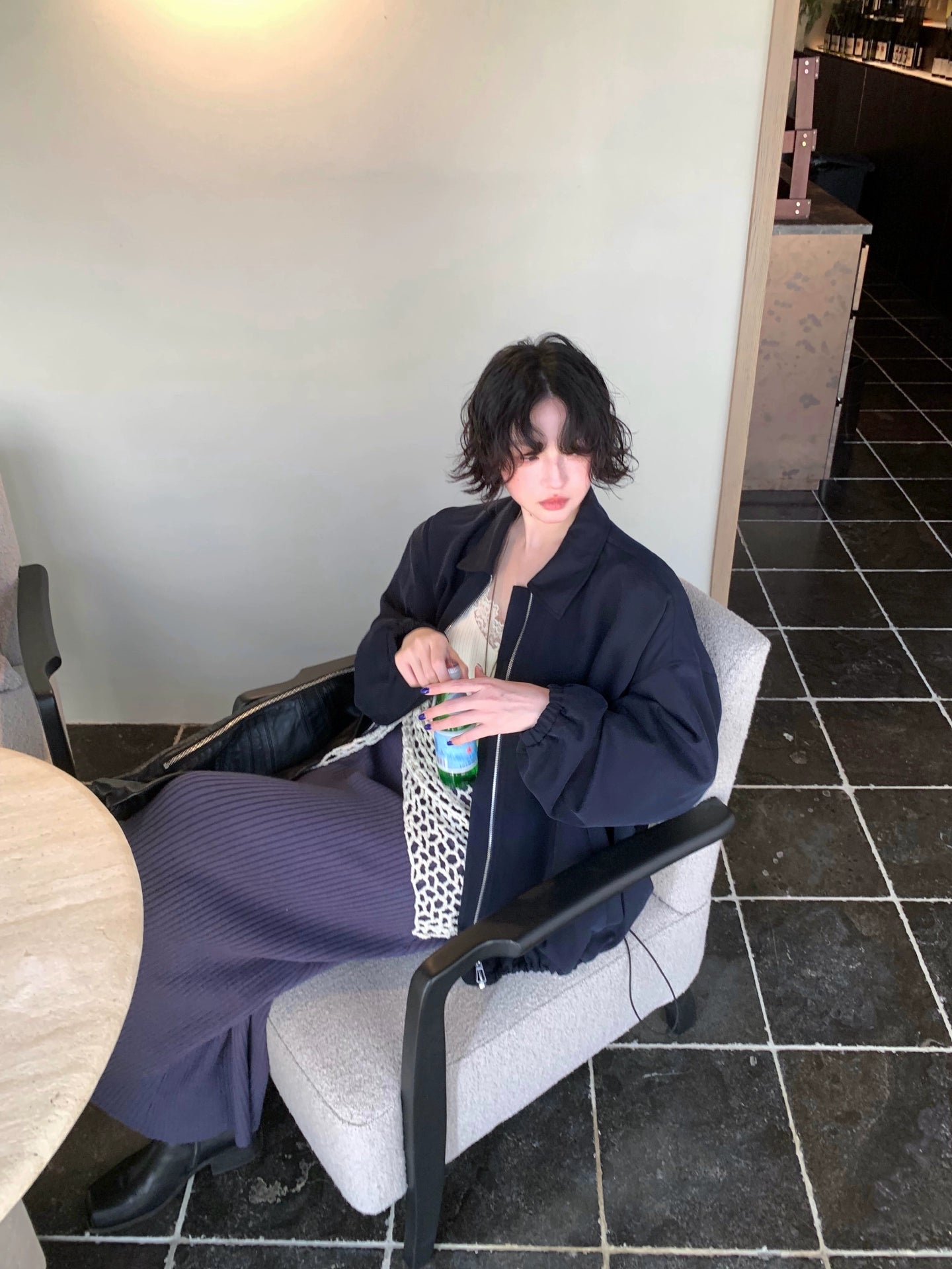 Slim-Fit High-Waisted Knit Midi Skirt – Hong Kong Retro Autumn Essential