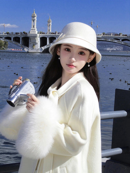 Luxe Reversible Cashmere Coat – Chic Short Tweed Fox Fur Cape