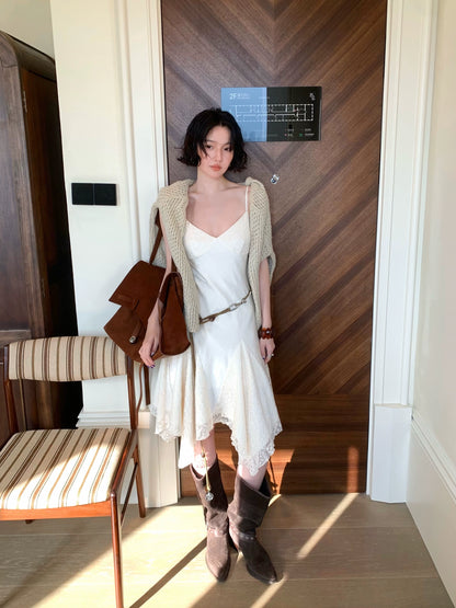 Moonlight Man Lace-Trim Suspender Dress – Hong Kong Retro Autumn