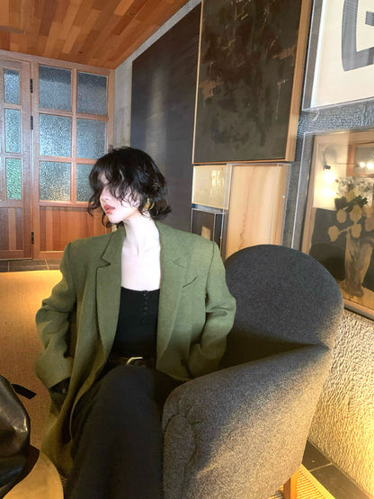 Moss Trace Wool-Blend Blazer – Hong Kong Retro Autumn/Winter Tailoring