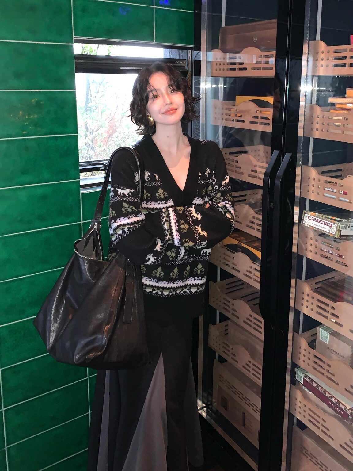 Fair Isle Wool V-Neck Knit Sweater – Hong Kong Retro Autumn/Winter Style