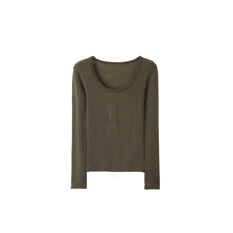 studded scoop neck slightly transparent knit base layer with a slim waist and a high-stretch long-sleeved top