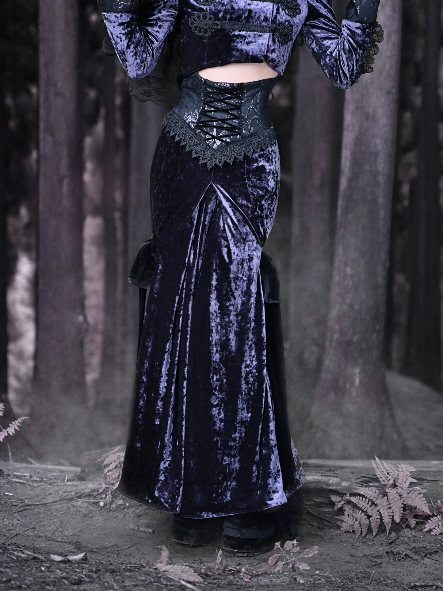 Luna Ritual Velvet Fishtail Skirt