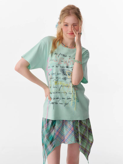 Graffiti Printed Bow T-shirt | Retro English Print Design for Summer